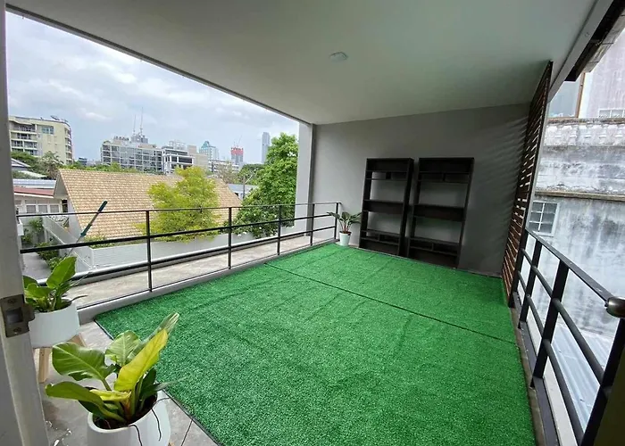 Sukhumvit 49 Soi 14
